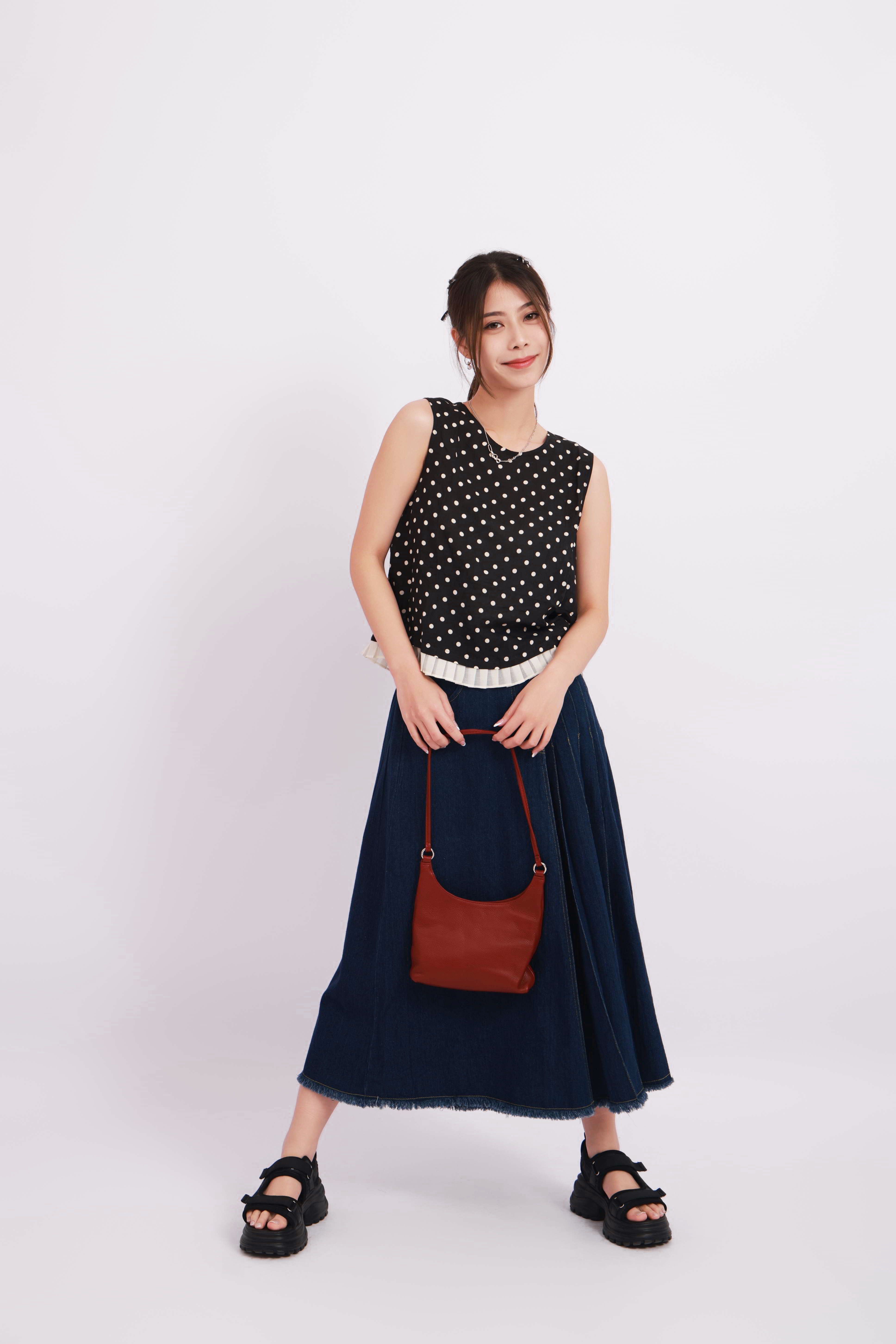 造型 1001（上衣＋半截裙）