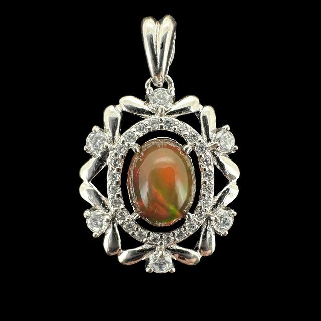 T5橘色蛋白石吊墜