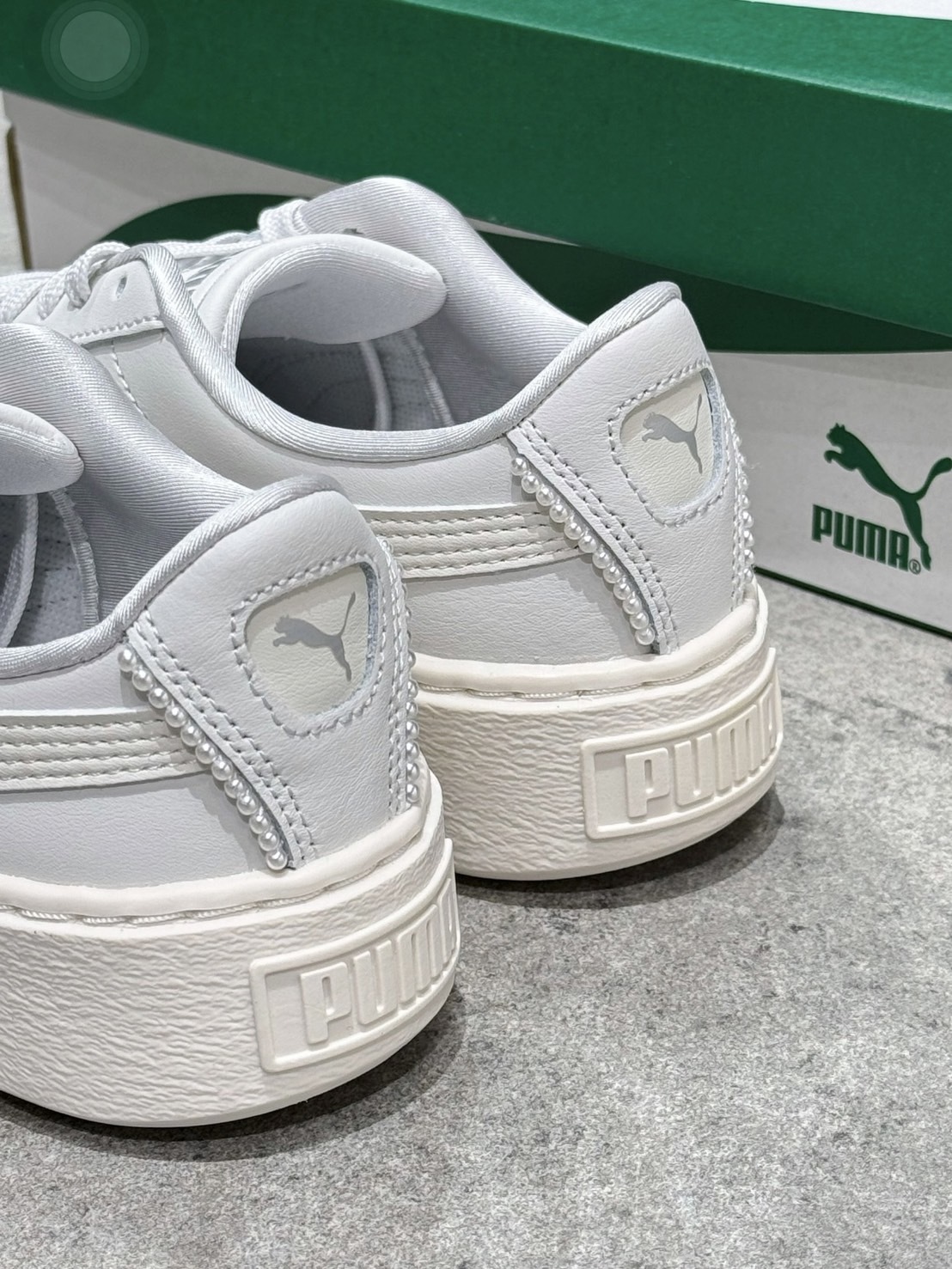 Puma 復古珍珠花瓣 厚底鞋