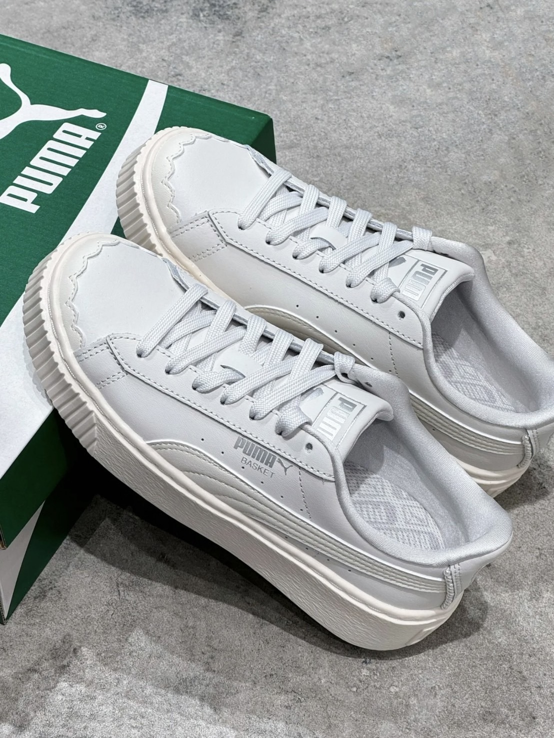 Puma 復古珍珠花瓣 厚底鞋