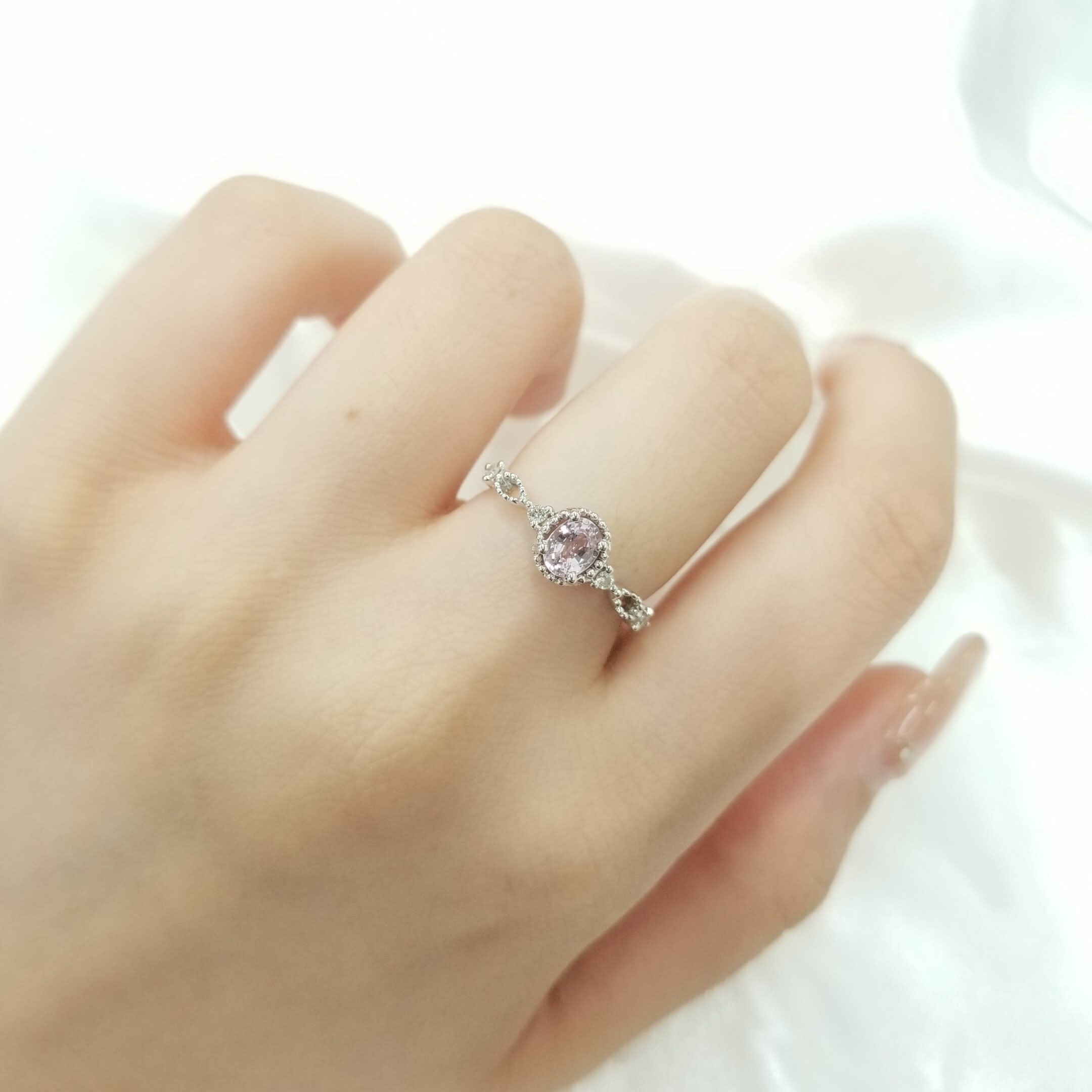 全新18K白金【單粒37份粉紅藍寶】配7份鑽石戒指