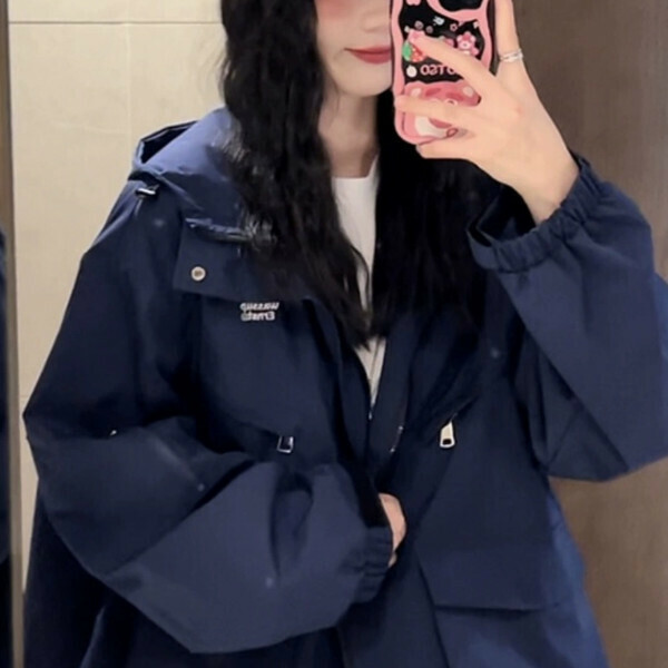 爆款連帽衝鋒衣（藏青色夾棉秋冬款）（S/M/L/XL/2XL下單後與客服聯系發貨的尺碼）