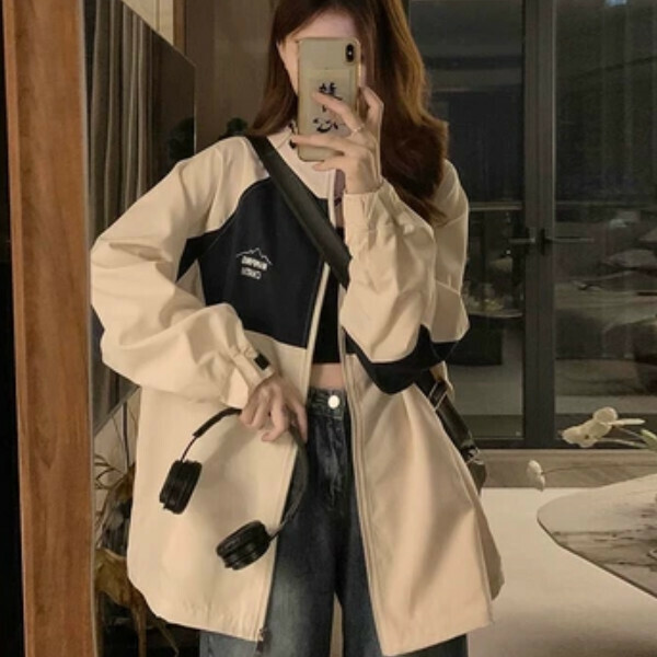 新款工裝衝鋒衣（8251杏色）（S/M/L/XL/2XL下單後與客服聯系發貨的尺碼）