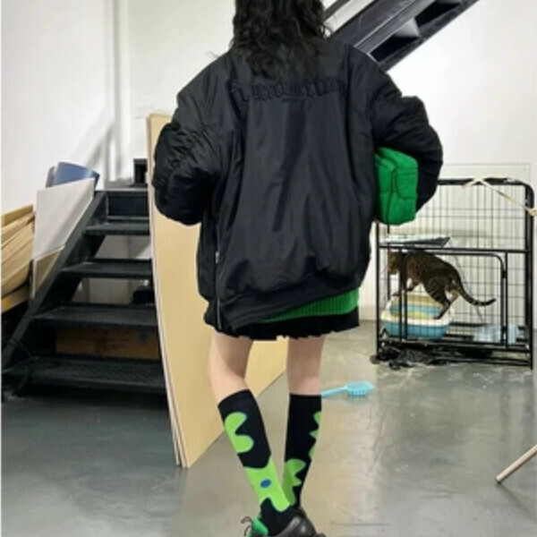 新款羽絨夾克（黑色）（S/M/L/XL/2XL下單後與客服聯系發貨的尺碼）