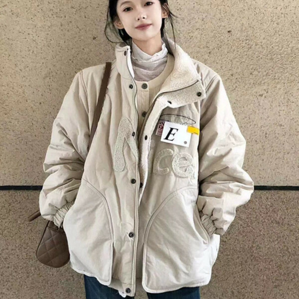 新款拼接立領羽絨服（杏色）（S/M/L/XL/2XL下單後與客服聯系發貨的尺碼）  