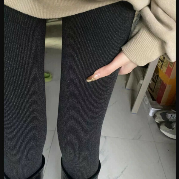 New style leggings for women (black, velvet and thickened) (one size fits all)