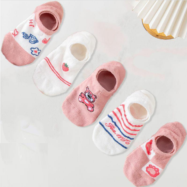 Hot recommendation (pack of 5 pairs; one pair of each color) Japanese style shallow breathable boat socks for women (A-13) (one size fits all)