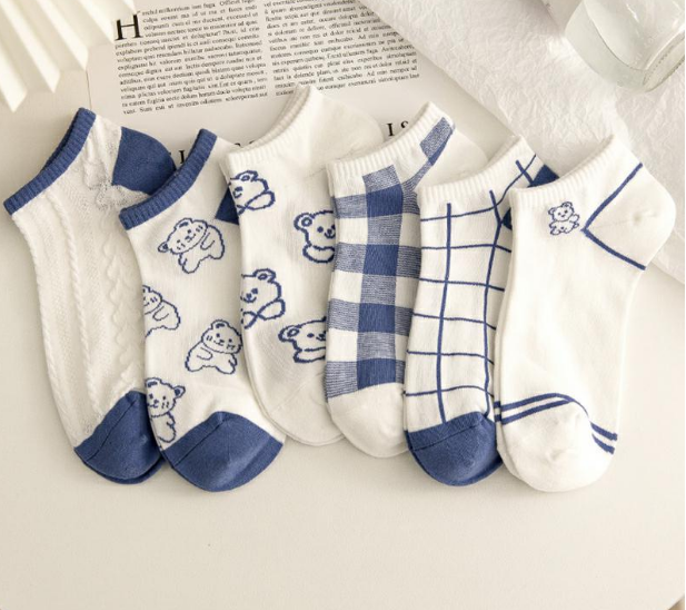 Hot recommendation (pack of 5 pairs; one pair of each color) Japanese style shallow breathable boat socks for women (A-28) (one size fits all)