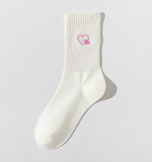 熱推(2雙裝)女刺繡條紋中筒襪(愛心)(均碼)
