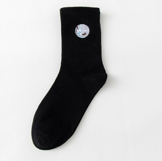 Hot recommended men's and women's embroidered planet mid-calf socks, cotton socks, student sports socks [black] [one size fits all]