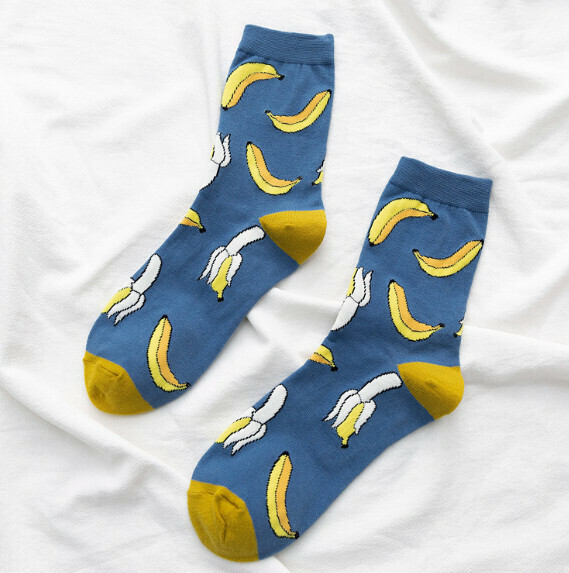 Popular trendy fruit socks for women, mid-high cotton socks [banana] [one size fits all]