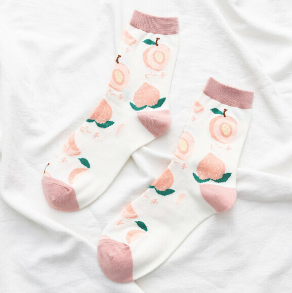 Popular trendy fruit socks for women, mid-high cotton socks [Peach] [One size fits all]