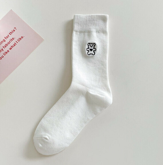 爆款簡約刺繡中高筒運動襪 棉襪【小熊白色】【均碼】