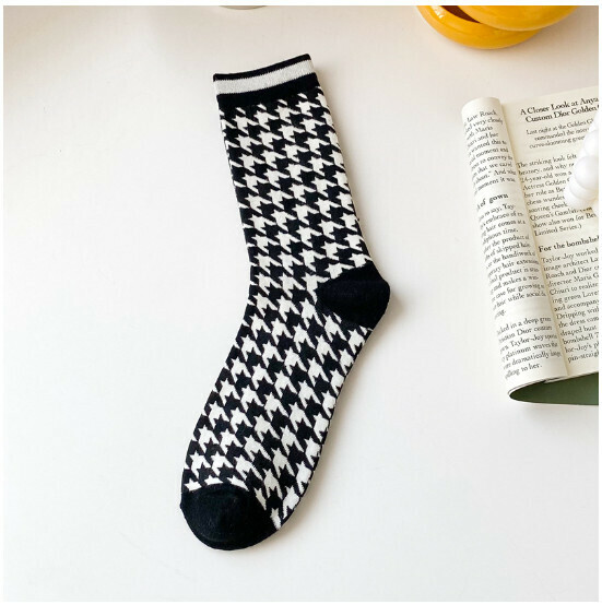 Popular style simple casual mid-high socks for women, cotton socks [houndstooth plaid] [one size fits all]