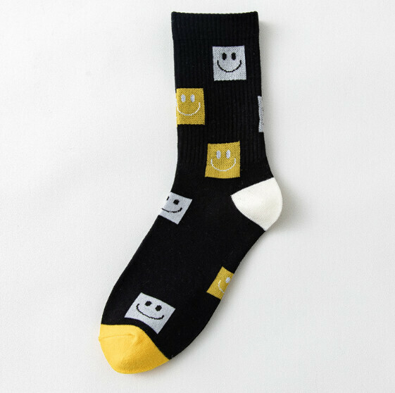 Hot style women's mid-length socks for all seasons, Zhuji socks, cotton socks [black all over with smiley face] [one size fits all]