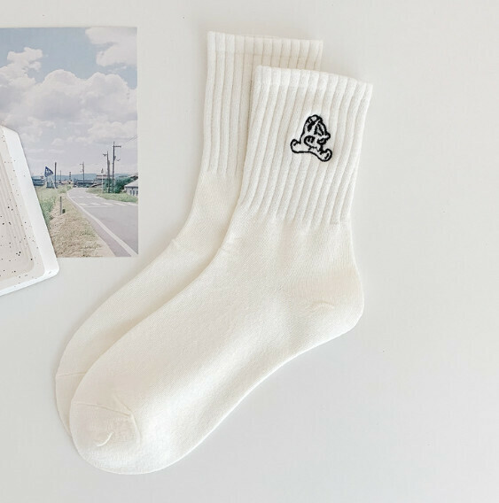 Popular all-season women's embroidered mid-calf socks, cotton socks, sports socks [Tiger] [One size fits all]