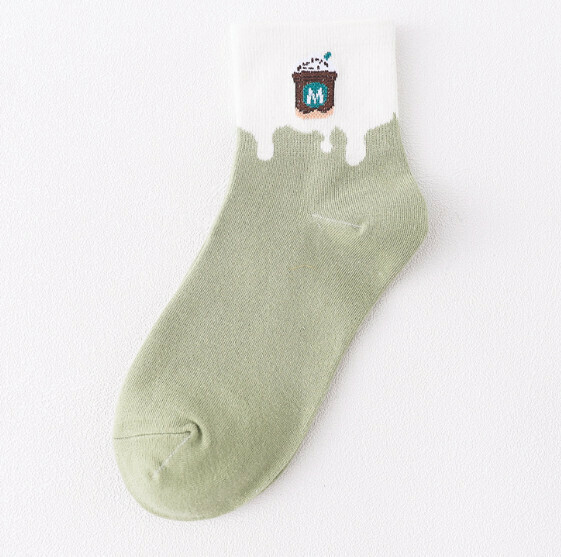 Popular college-style women's all-season cotton socks, cute mid-calf socks [M character (light green)] [One size fits all]