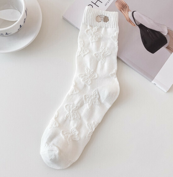 Hot style versatile embroidered mid-high cotton socks for girls [Yunduo] [One size fits all]