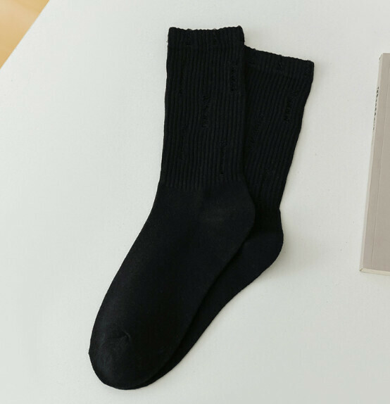 Popular style beggar's hole-pile socks for women, mid-length cotton socks [black] [one size fits all]