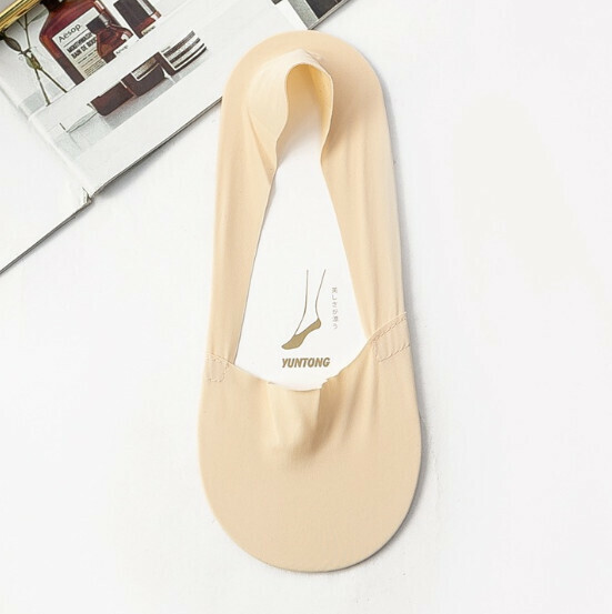 Popular anti-slip, non-falling ice silk thin invisible women's socks, short socks, boat socks [skin color] [one size fits all]