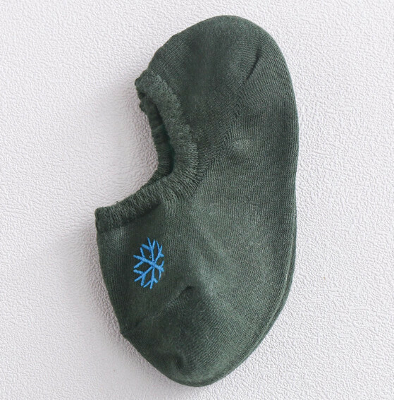 Popular embroidered solid color shallow boat socks, breathable, anti-odor, non-slip, non-falling cotton socks [dark green] [one size fits all]