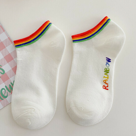 Hot style simple and versatile low-cut cotton socks with shallow mouth, women's boat socks [white with red ribs] [one size fits all]