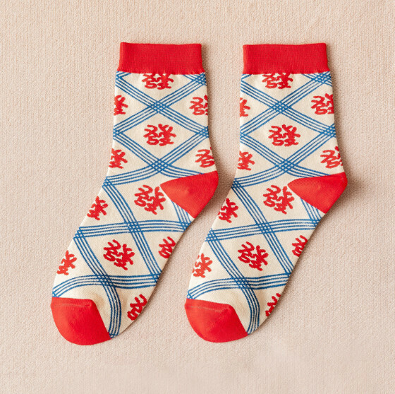 New style red socks for wedding couples, men and women, mid-calf cotton socks [hair] [one size fits all]