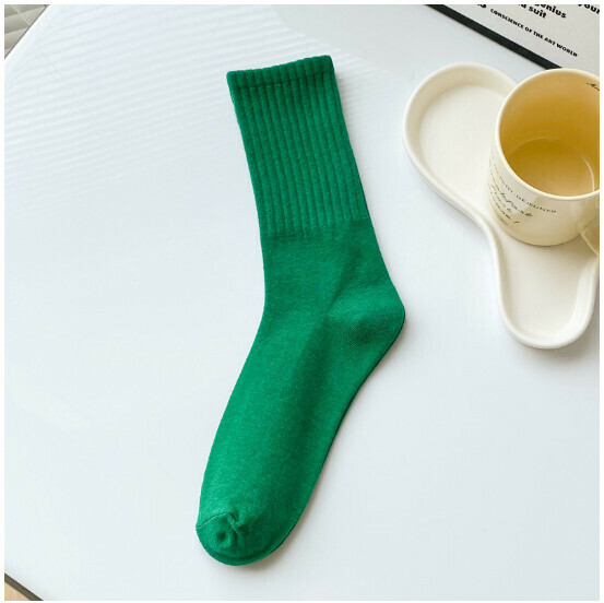 New men's and women's four-season high-top pastoral style trendy dopamine pile socks, cotton socks, sports socks [dark green] [one size fits all for men and women]