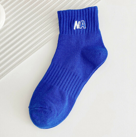 New Men's and Women's Medium and Short Socks Embroidered Short Low-cut Sports Cotton Socks [Blue NA Embroidery] [One Size Fits All]