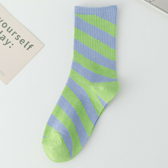 New Four Seasons Diagonal Wide Stripe Color Matching Mid-calf Women's Socks Trendy Cotton Socks [Blue] [One Size Fits All]