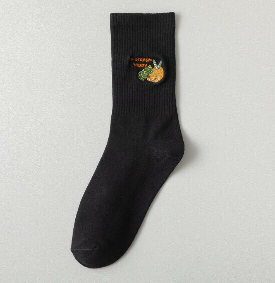 新款潮流水果刺繡高筒運動襪 春秋棉襪【黑】【均碼】