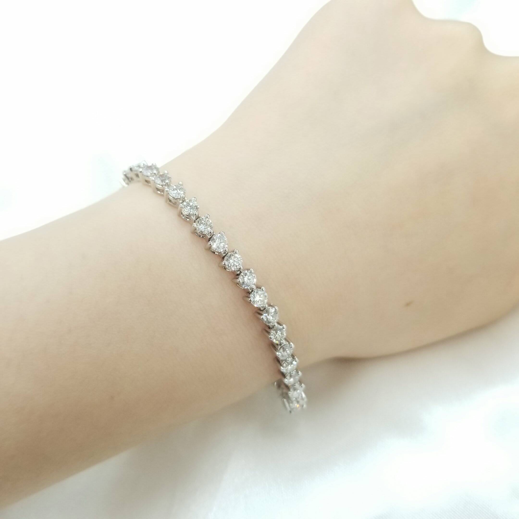 全新18K白金4卡82份鑽石手鍊