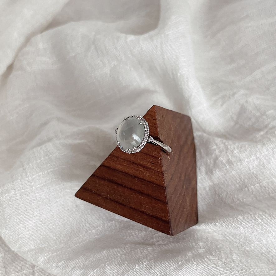 翡翠．冰糖雪梨飄花戒指