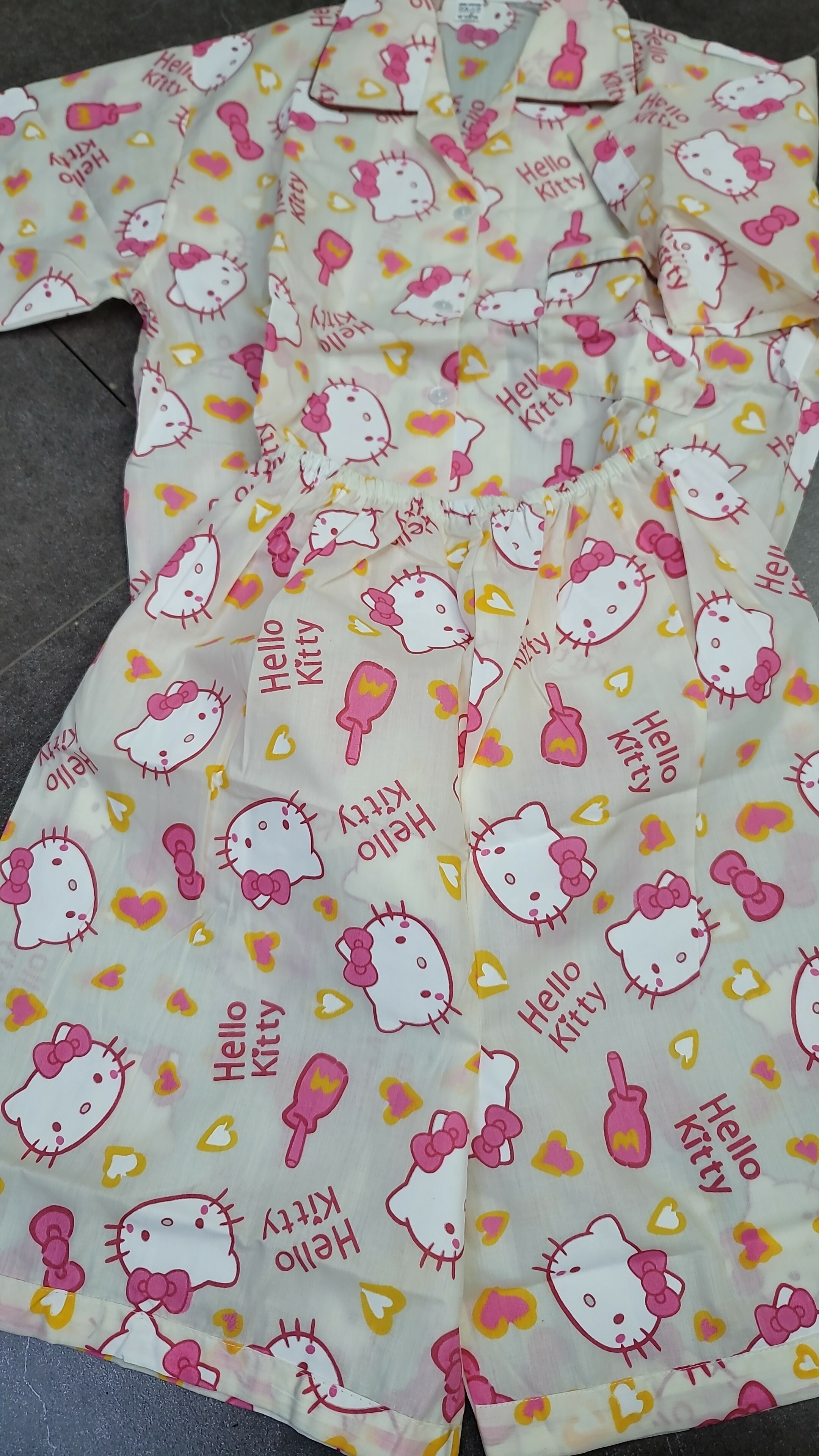 cc14275** kitty睡衣