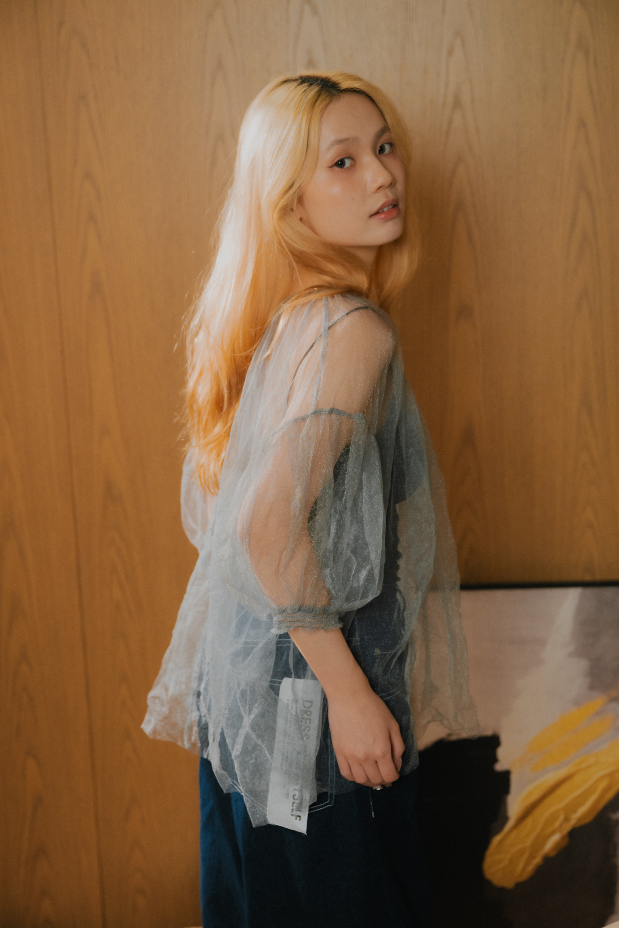 金銀絲薄紗襯衫