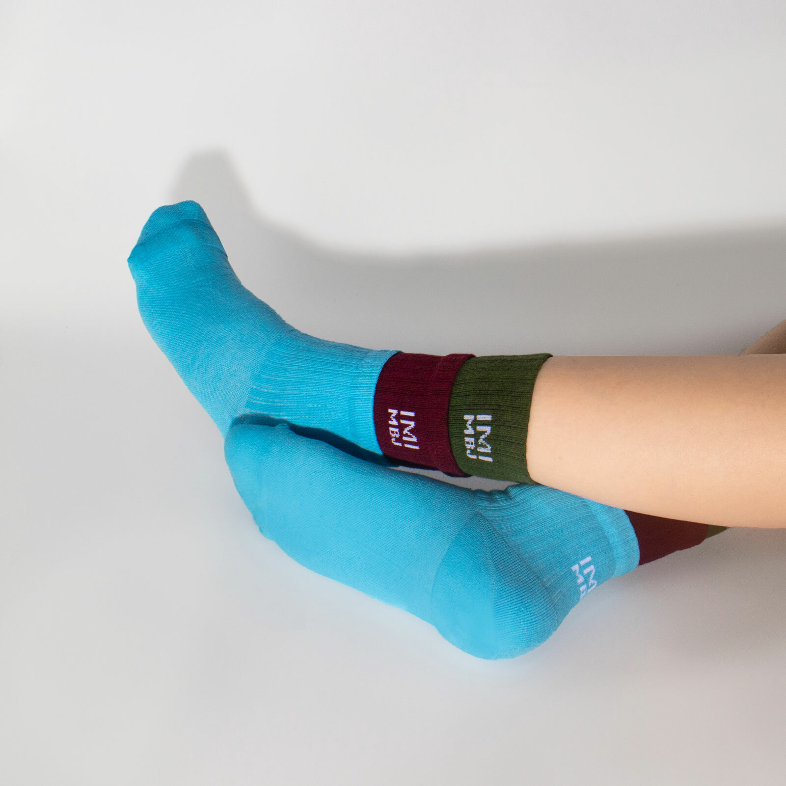 綠紅藍｜三層襪．壓力3/4襪