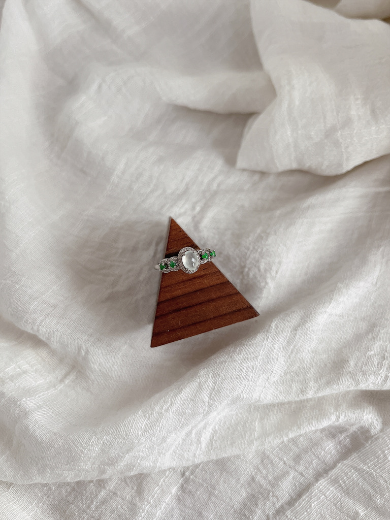 翡翠．白冰陽綠排戒