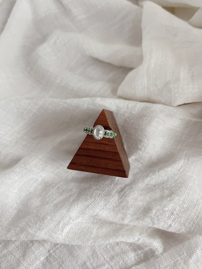 翡翠．白冰陽綠排戒