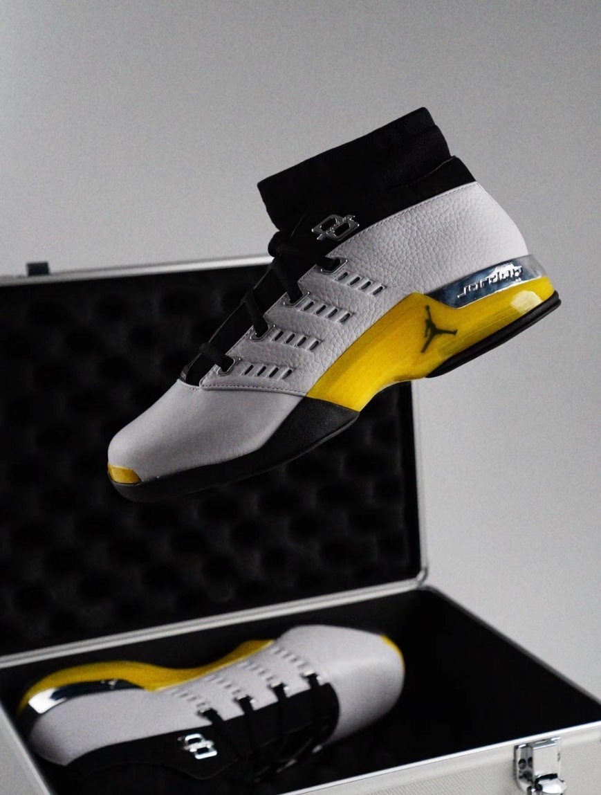 Nike Air Jordan 17 Low Lightning 復古 籃球鞋 白 黑 黃 FJ0395100