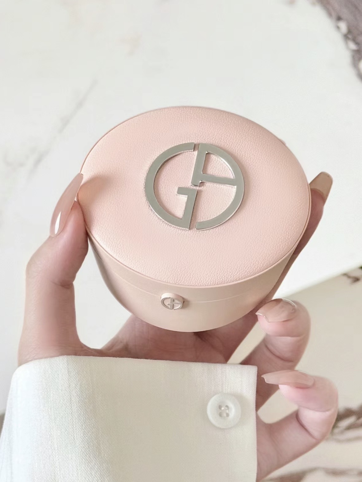 #現貨 GIORGIO ARMANI GA 亞曼尼 完美絲絨持久氣墊粉餅 限定冷煙粉外殼