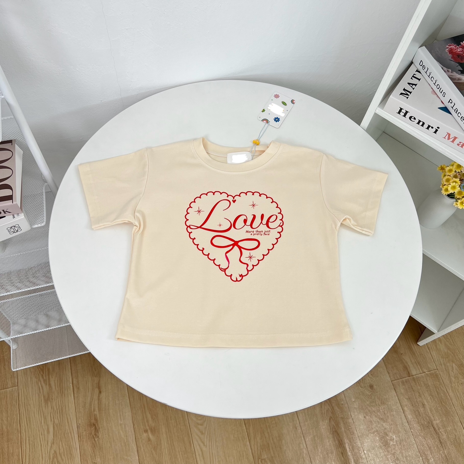 [現貨] TH RIBBON LOVE CROP TEE (BEIGE)
