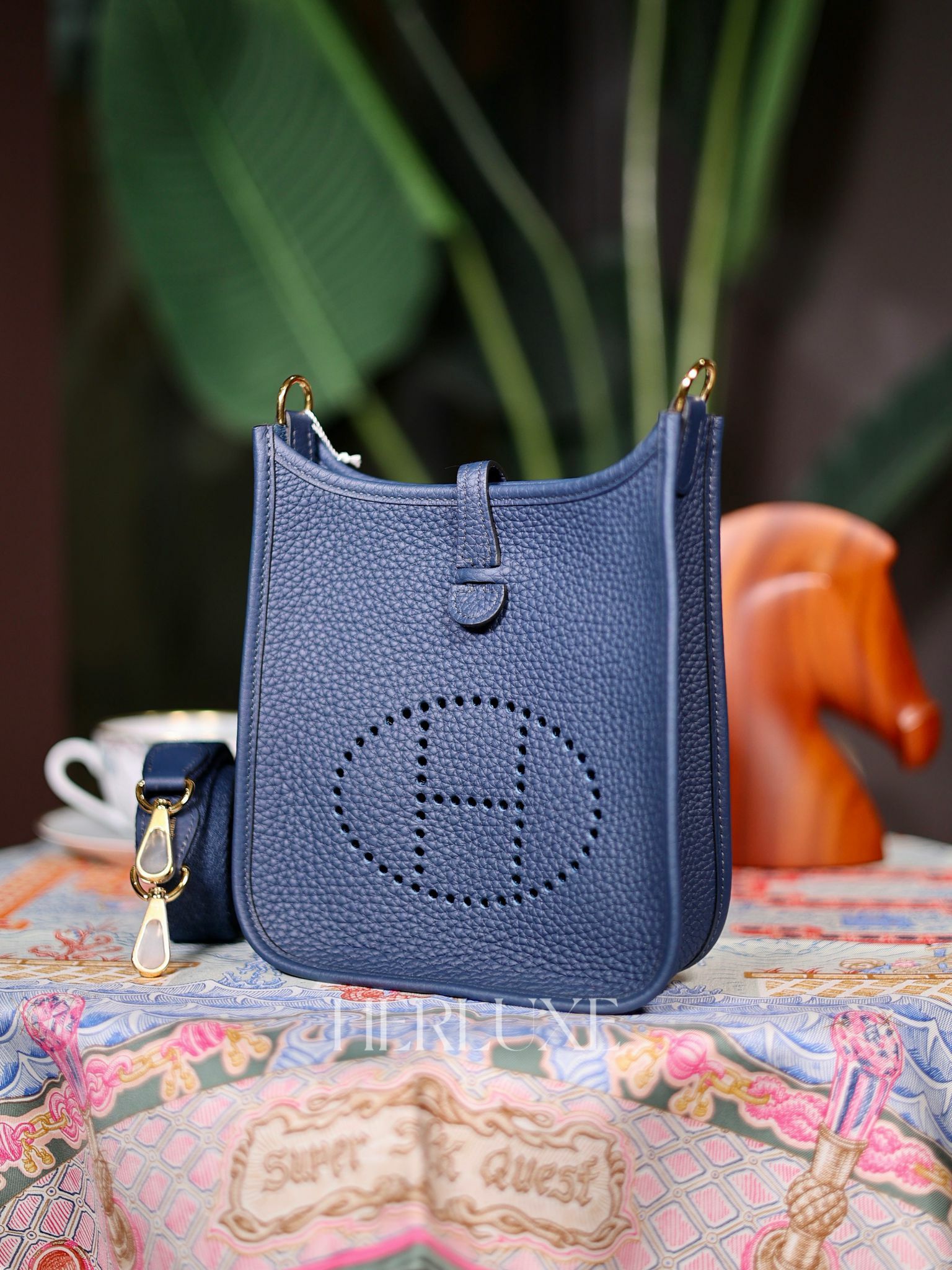 Evelyne mini 7P bleu de prusse cc tc B (一代：肩帶長105cm）