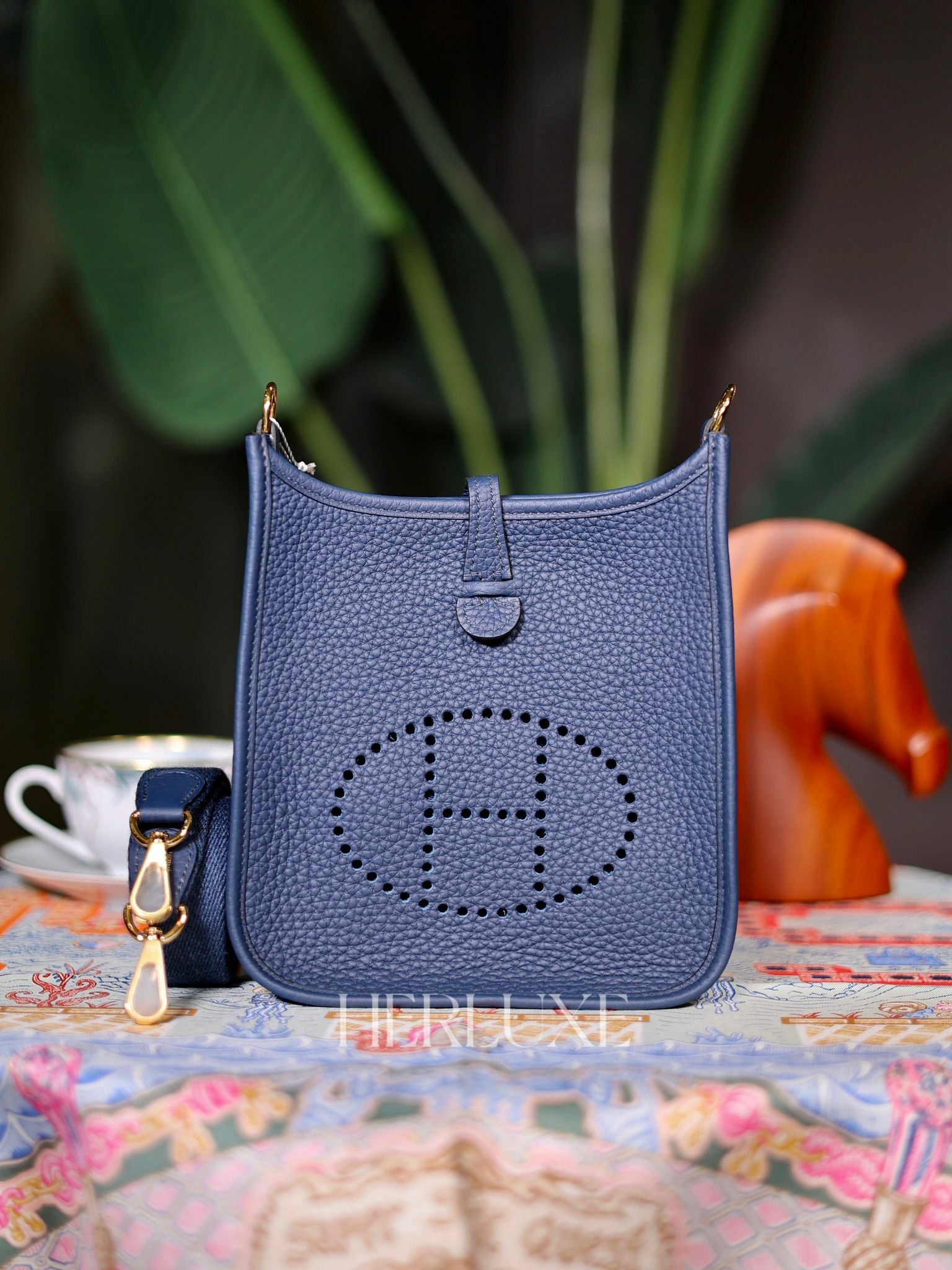 Evelyne mini 7P bleu de prusse cc tc B (一代：肩帶長105cm）