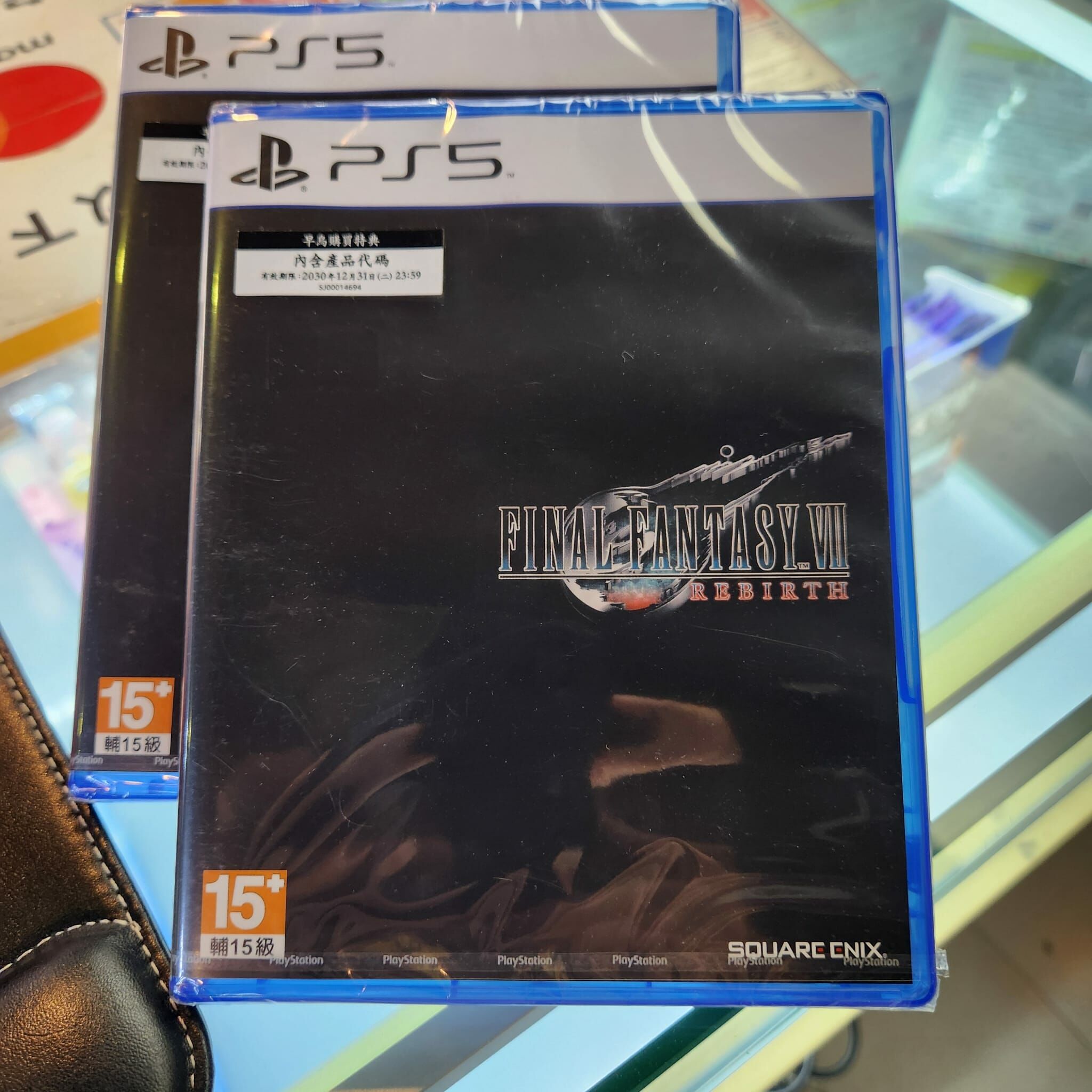PS5 FINAL FANTASY VII REBIRTH 最終幻想 7  重生 （香港行貨 附特典）