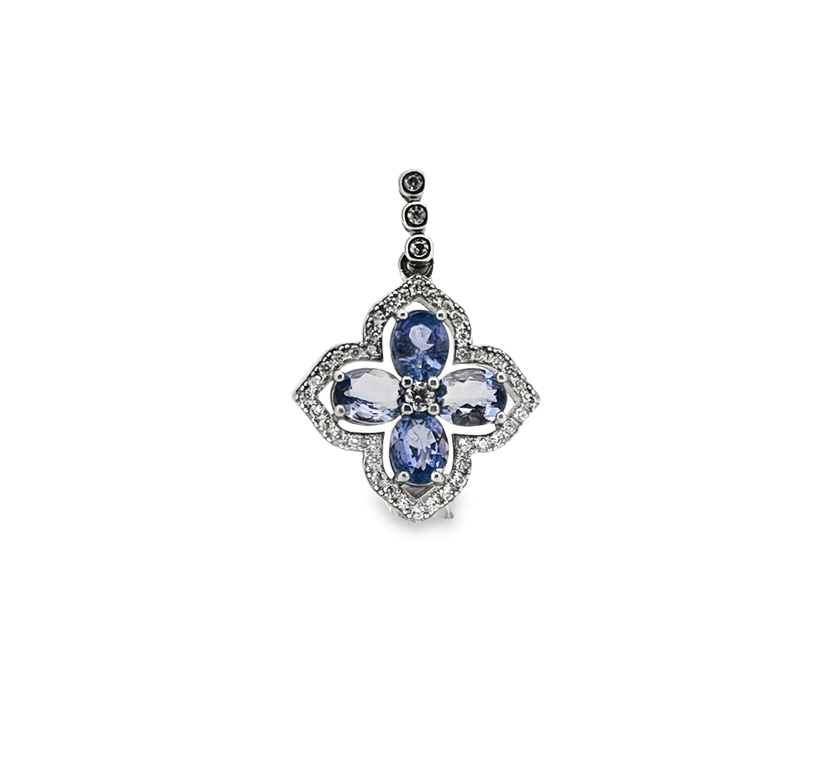 T53丹泉石四葉草吊墜