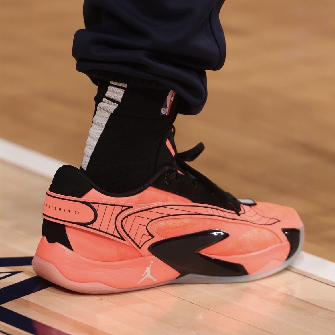 Nike Jordan Luka 2 PF 黑粉橘粉桃紅AJ 喬丹緩震實戰籃球鞋