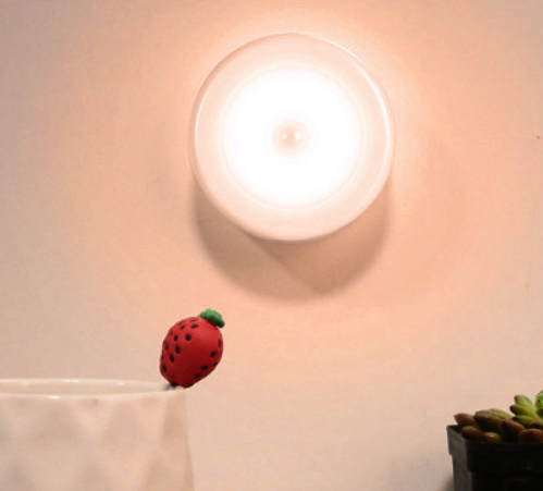 Smart Home Self-adhesive Magnetic Charging Induction Light (White Light)