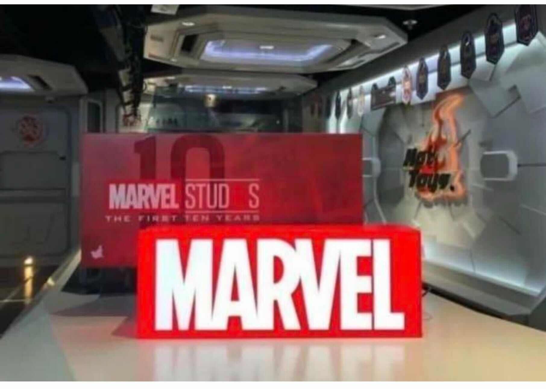全新現貨 hottoys marvel 燈箱 復仇者聯盟endgame