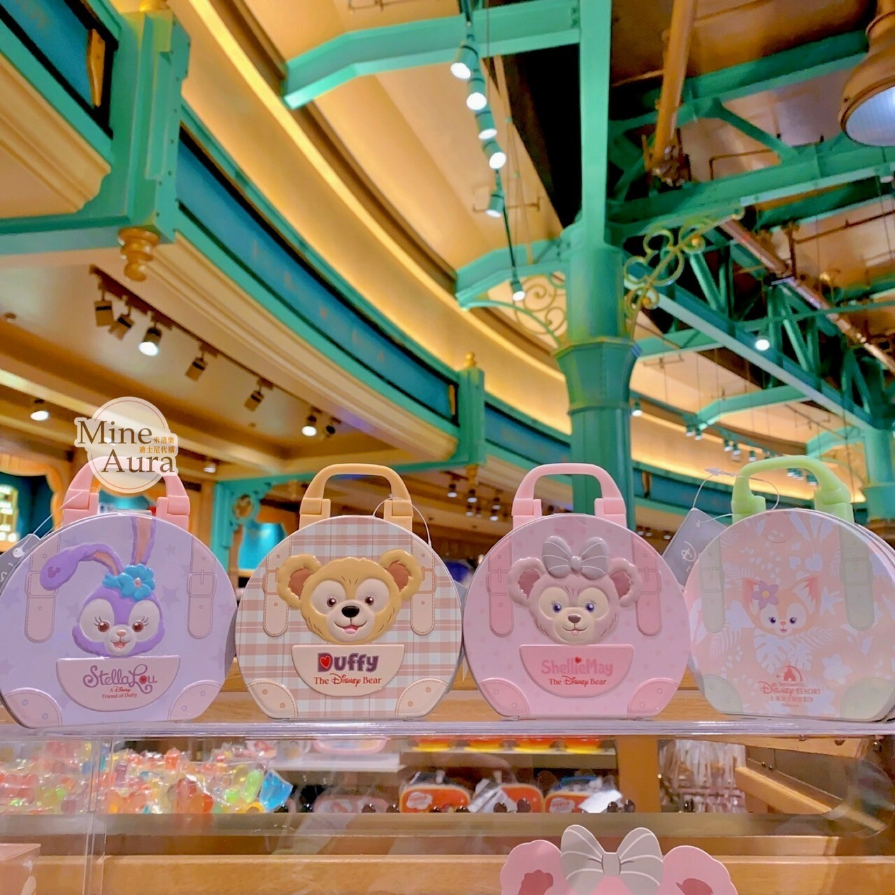 達菲 Duffy 手提箱 造型 鐵罐 鐵盒 (無附餅乾) -上海迪士尼樂園
