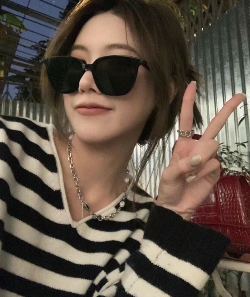 Gentle Monster GM 洋洋同款 GM- lilit黑-經典爆款 各大藝人同款